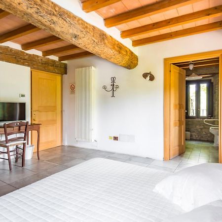 Agriturismo Il Salice Tizzano Val Parma المظهر الخارجي الصورة
