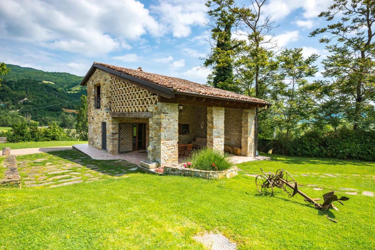 Agriturismo Il Salice Tizzano Val Parma المظهر الخارجي الصورة
