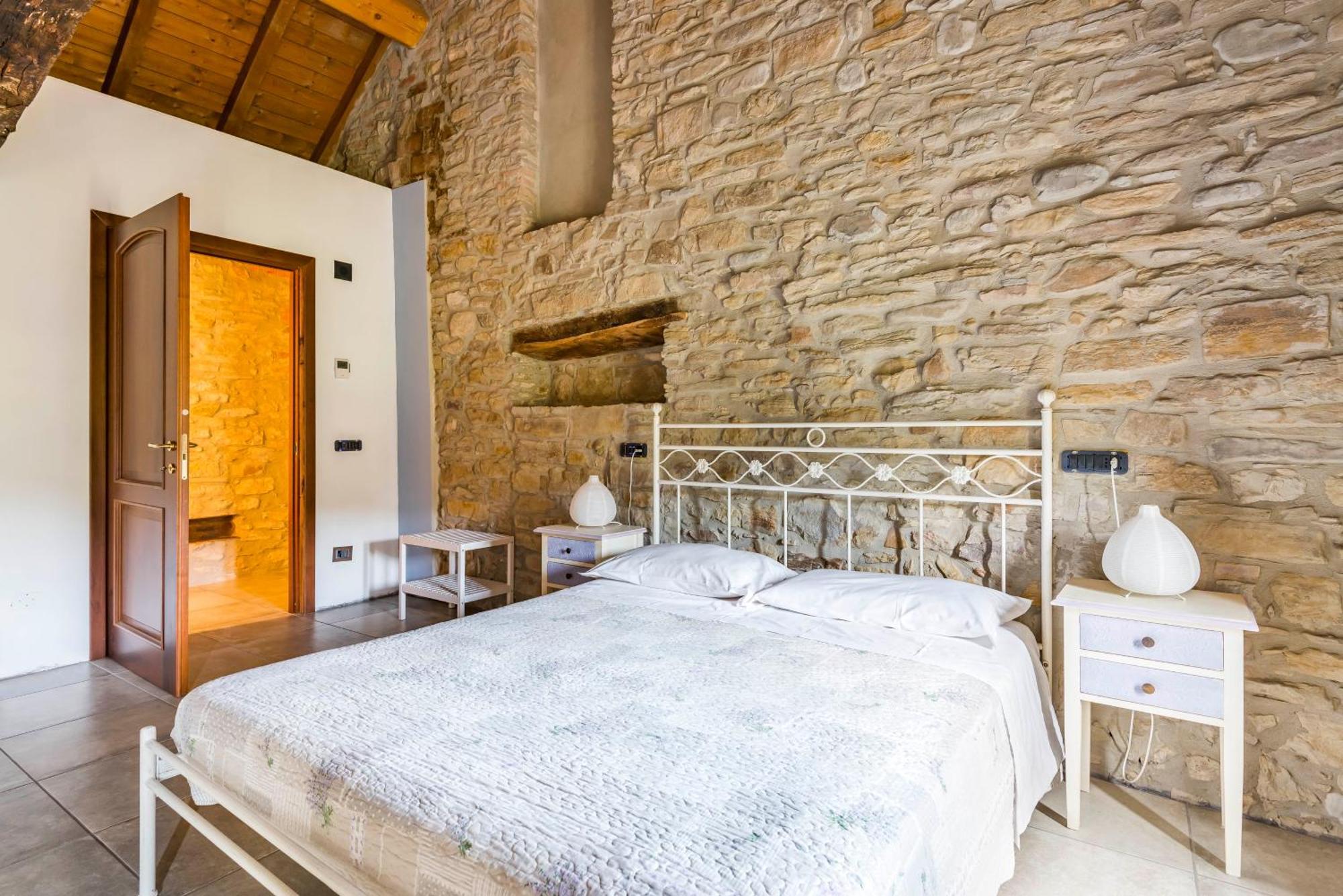 Agriturismo Il Salice Tizzano Val Parma المظهر الخارجي الصورة